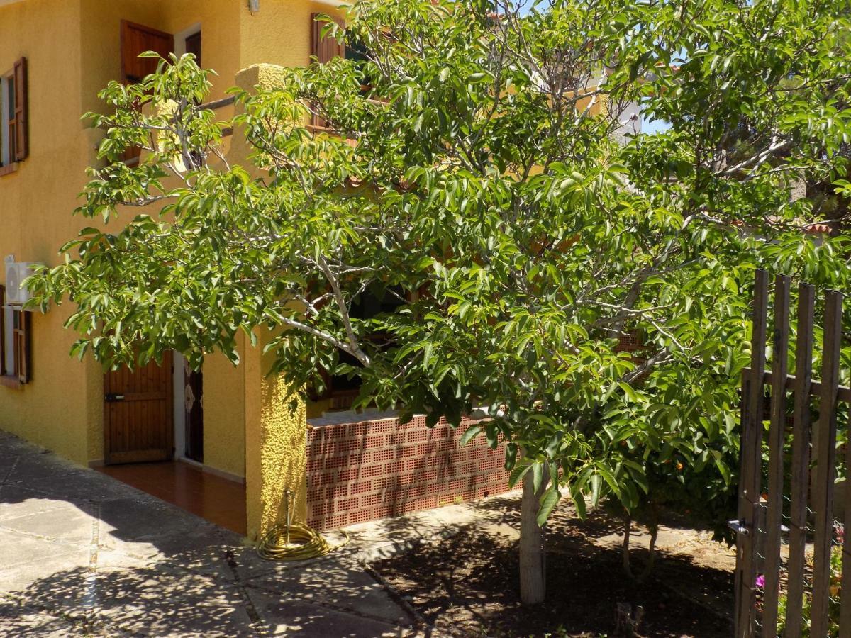 Casa Vacanze Gardenia Соланас Екстер'єр фото